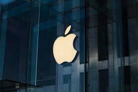 Apple Inc. Review: The Ecosystem That Redefined Innovation, Design, and Loyalty
