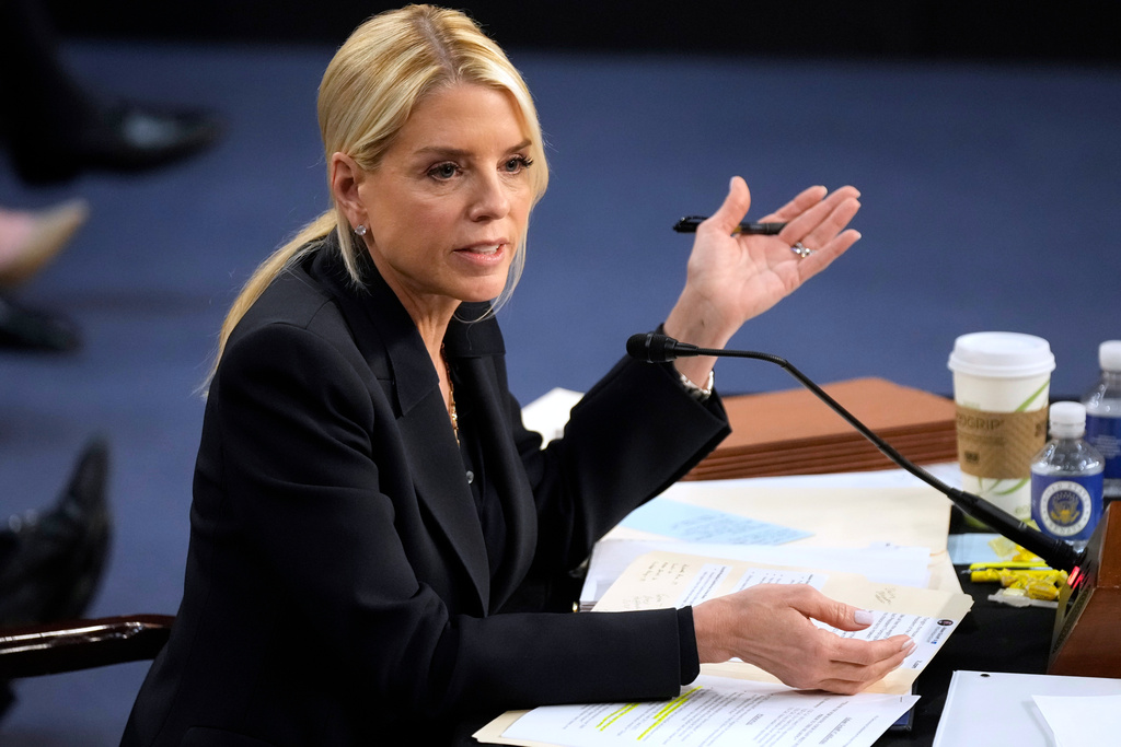 Attorney General Pam Bondi appears before a Senate Judiciary Committee oversight hearing on Capitol Hill in Washington, Tuesday, Oct. 7, 2025. (AP Photo/Mark Schiefelbein)